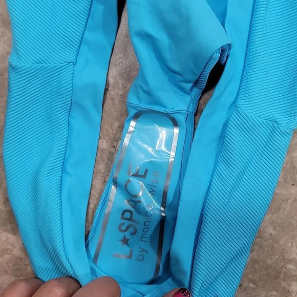 L*space Ribbed Pratt Swim Bottom - Picture 6 of 7